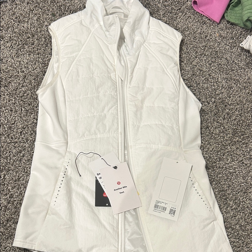 lululemon athletica White Vest